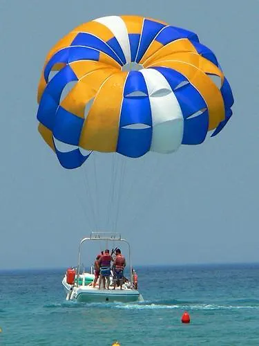 فندق Kymata 2*